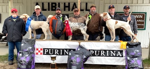 John Hadaway Cover Dog Classic Winners. From left: Stake Manager Bryan Wood; Travel Alert (Buster) w/ Dr. Harold Holmes; Judge Frank Illijanic; Back Creek Lucy w/ Richard Hollister; Judge Bob Wheelock; Titanium Jacksin w/ Brent Haskins & Bruce Minard