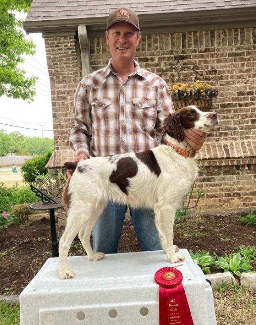 Runner-Up Highpoint Spike's Southern Gal with Owner Trey Baer.