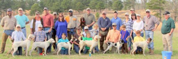 Lineup of competitors and supporters in 2015