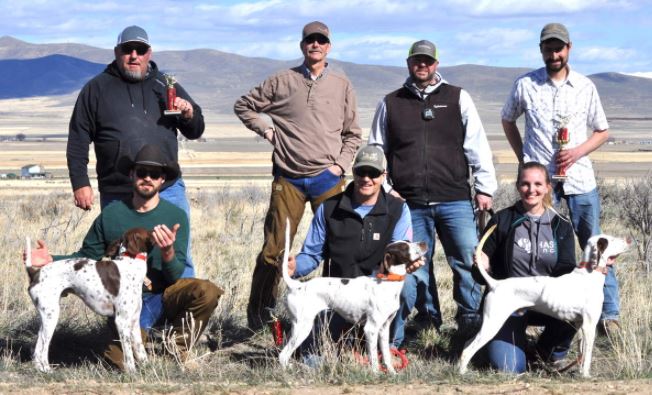 Open Derby Winners. From left: Brett Burgi with OTF's Goodtime; Doug Favor with Railhew's Ruby and Brandi Perkins with Perkins Rebel Within. Standing: Tom Kosmack; Judges Rich Burgi and Jeremy King; and Chris Perkins