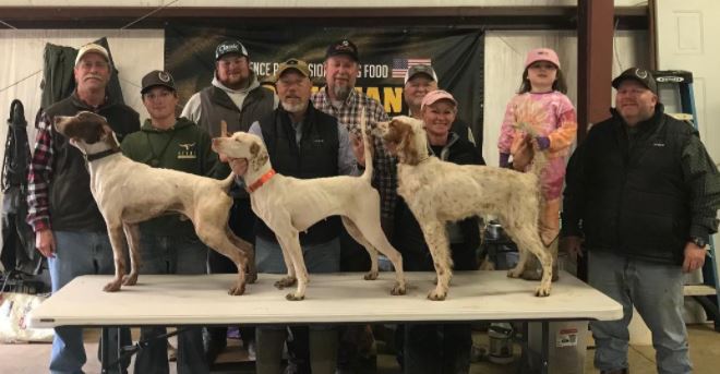 Amateur Shooting Dog Winners. L-R: Kent Walker, Lowry Strickland w/ Game On, Hunter Clark, judge; Joe Hughes w/ Warioto's Crazy Daisy, Scott Little, Brad Kennedy, Betty Shearouse w/Shearjoy's Smooth As Silk, Lily Kate Hendrix, and Elton Bray, judge